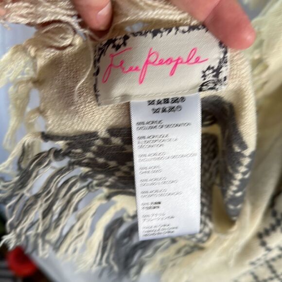 Free People cream and blue/gray poncho - Picture 3 of 3